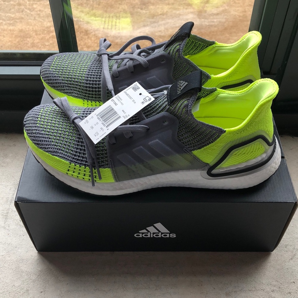 ADIDAS UltraBOOST 19 m (Men’s size 10.5)